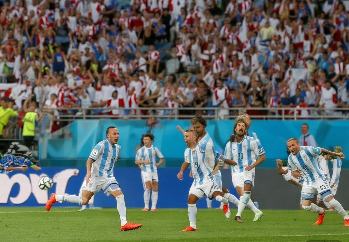 阿根廷克罗地亚足球对决趣事大盘点：赛场欢乐瞬间笑翻全场(图2)